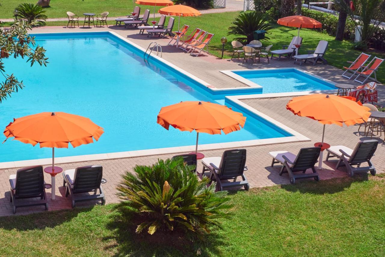 Hotel Capo Circeo Centro Benessere & Padel San Felice Circeo Exterior foto